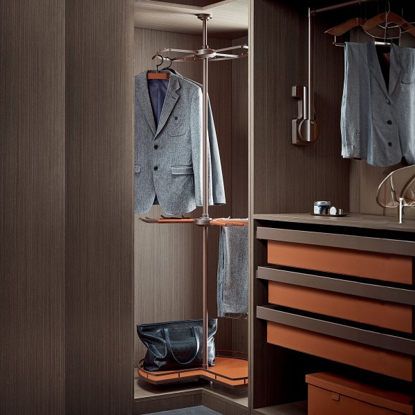 Maverick High Rotatable Multifunctional Shelf Maverick High Rotatable Multifunctional Shelf